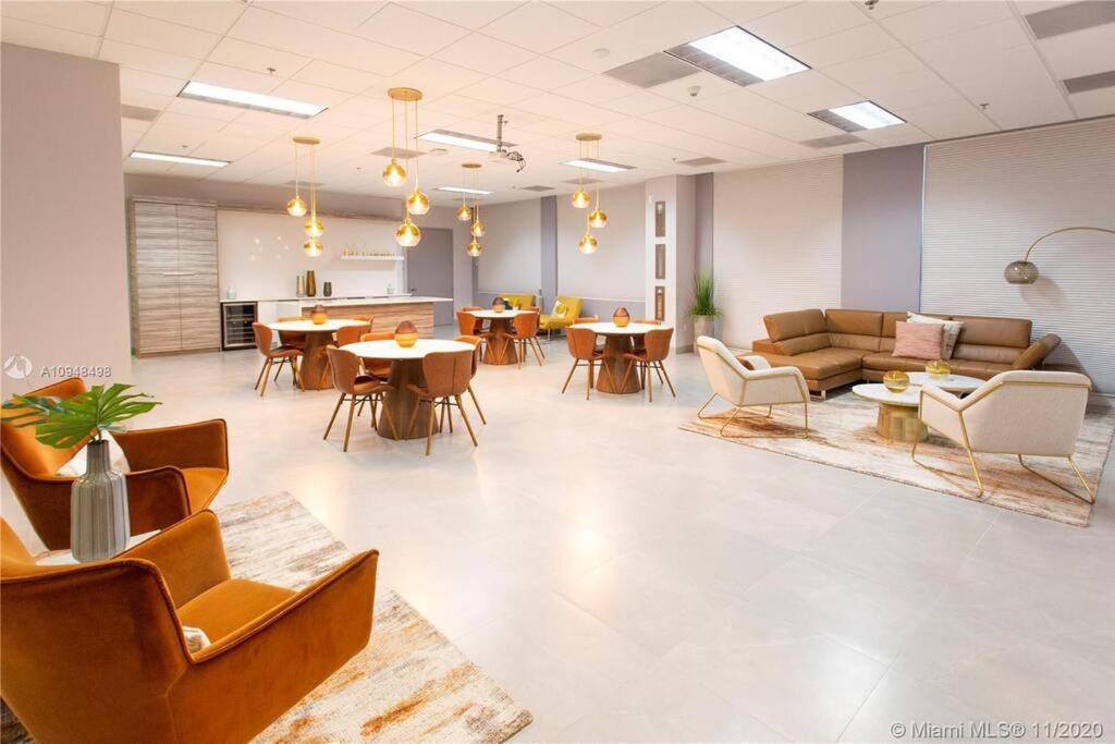 Ferienwohnung Ocean View 35Th Floor, In The Heart Of Miami Exterior foto