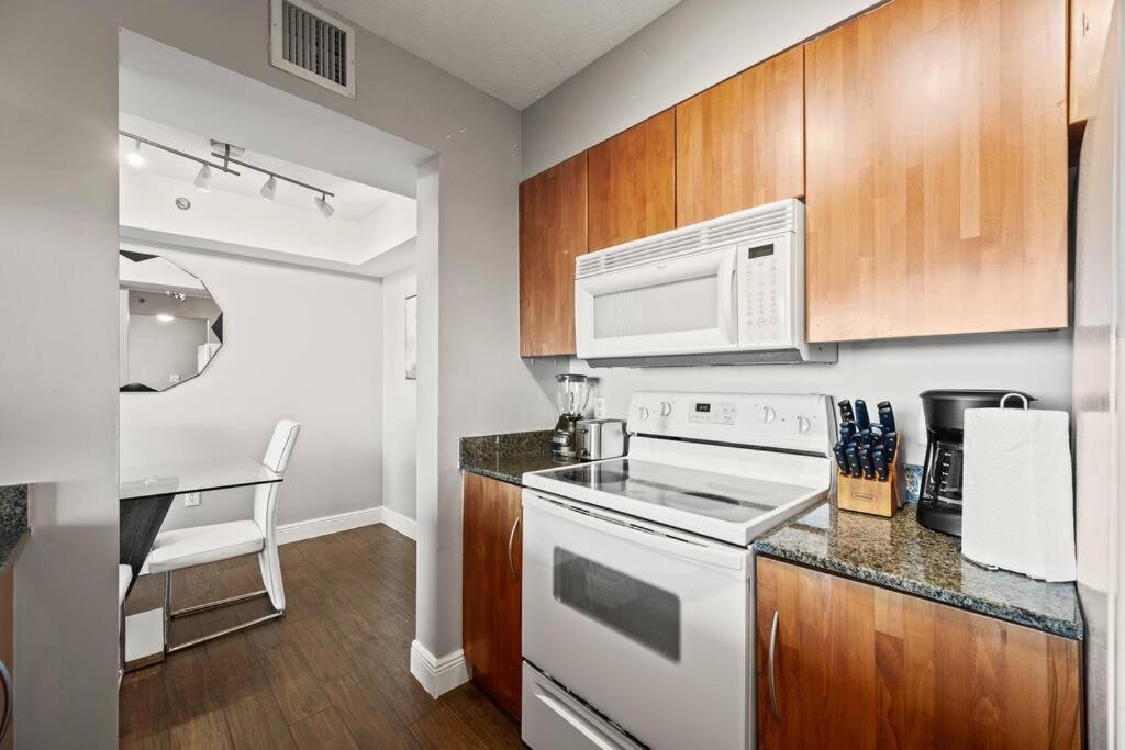 Ferienwohnung Ocean View 35Th Floor, In The Heart Of Miami Exterior foto